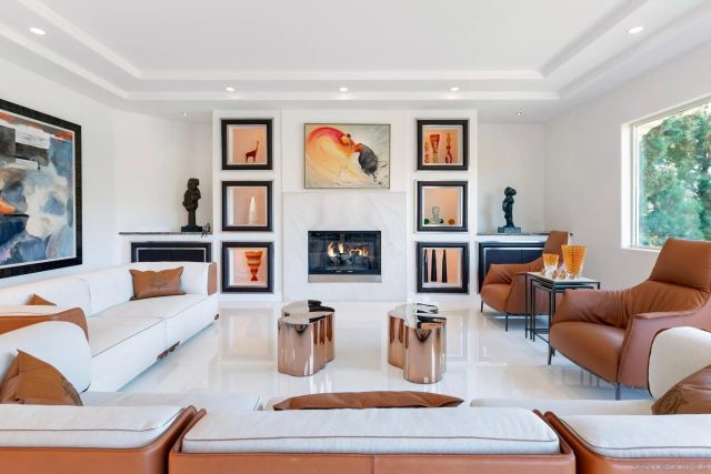 6617 Muirlands Dr, La Jolla, CA 92037