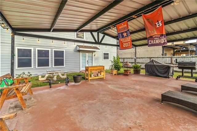 1320 Rio Comal Circle, San Juan, TX 78589