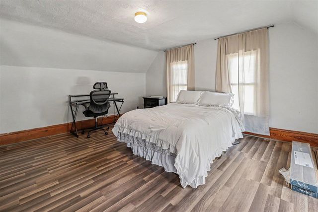 420 W 5th Street, Evart, MI 49631