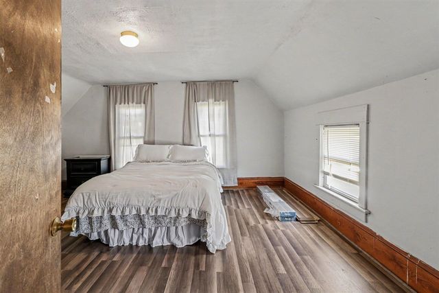 420 W 5th Street, Evart, MI 49631