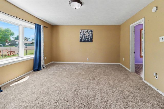 420 W 5th Street, Evart, MI 49631