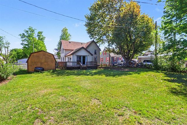 420 W 5th Street, Evart, MI 49631