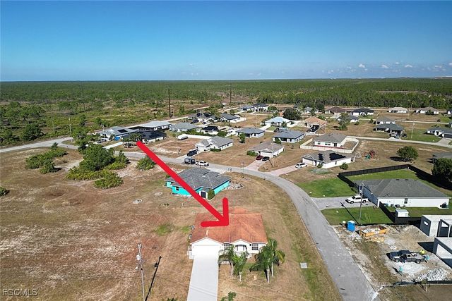 4176 NE 8th PL, Cape Coral, FL 33909