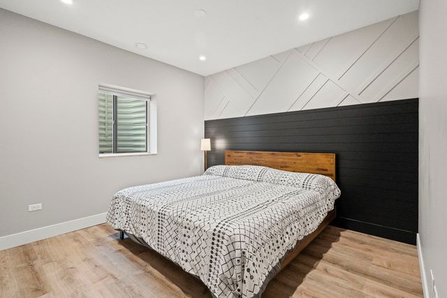 1010 Grayhawk Drive, Algonquin, IL 60102