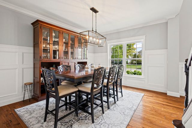 1010 Grayhawk Drive, Algonquin, IL 60102