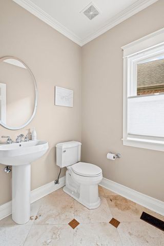 1010 Grayhawk Drive, Algonquin, IL 60102