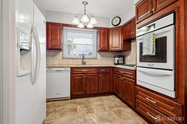 55 Lench Avenue, Edison, NJ 08820
