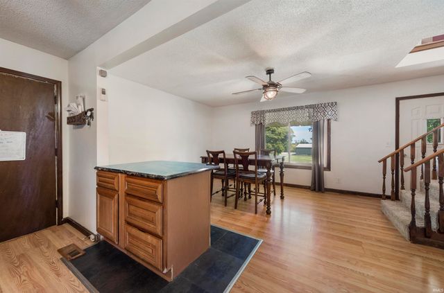 952 N County road 575 Road, Richland, IN 47634