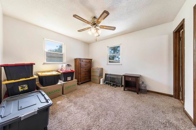 952 N County road 575 Road, Richland, IN 47634