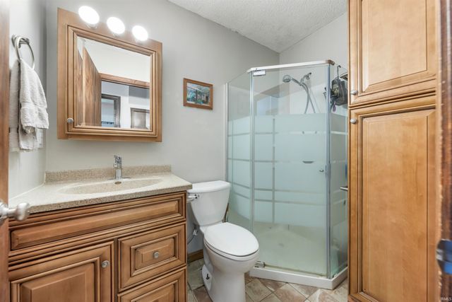 952 N County road 575 Road, Richland, IN 47634