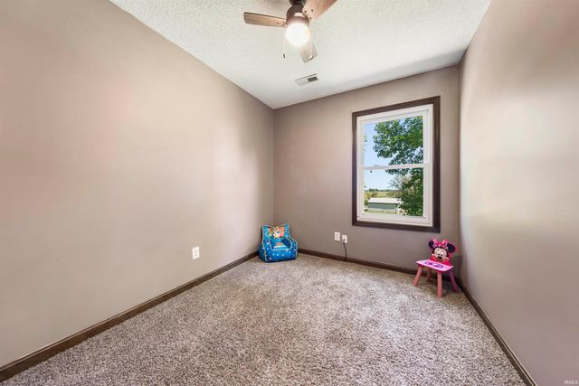 952 N County road 575 Road, Richland, IN 47634