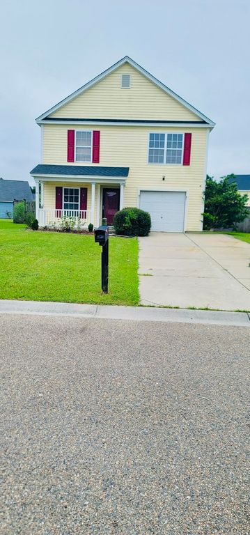 303 Cicadas Song, Moncks Corner, SC 29461