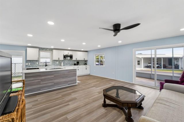 190 PAGO PAGO LANE, Englewood, FL 34223