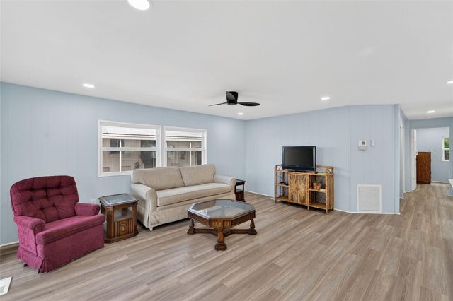 190 PAGO PAGO LANE, Englewood, FL 34223