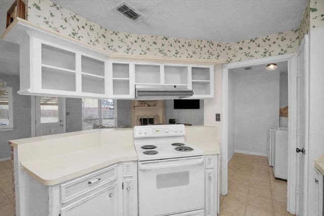 32056 S Wiggins Street, Magnolia, TX 77355