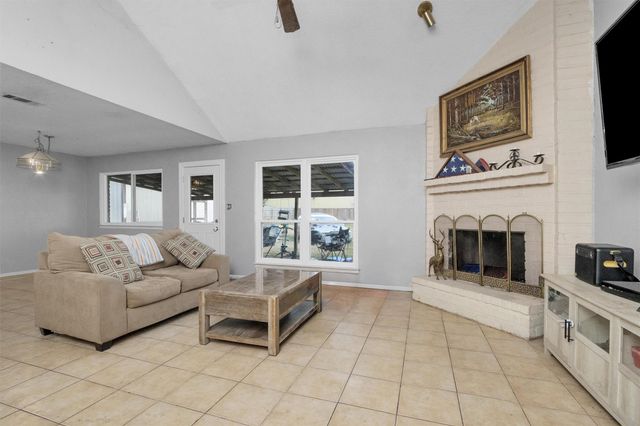 32056 S Wiggins Street, Magnolia, TX 77355