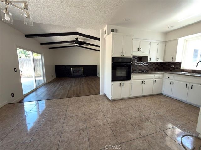 2365 Fordham, Clovis, CA 93611
