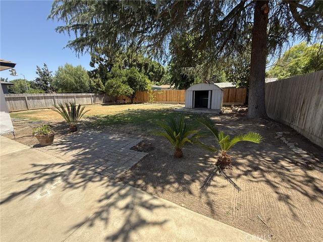 2365 Fordham, Clovis, CA 93611