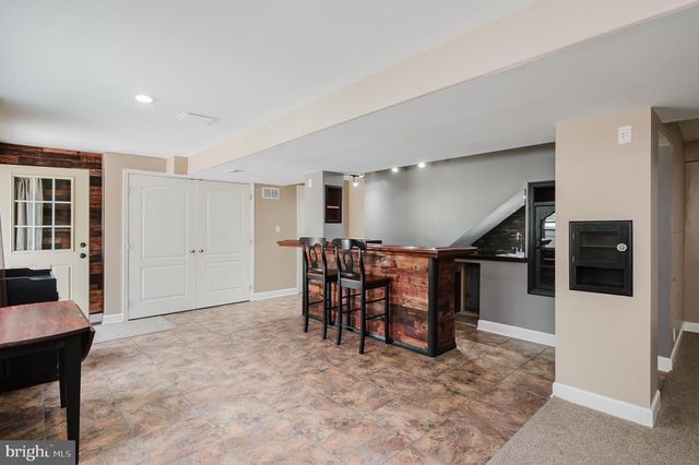 120 LAKESIDE DR, Lewisberry, PA 17339