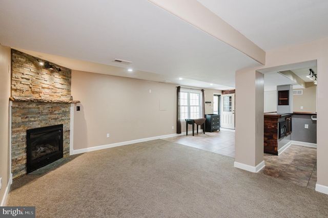 120 LAKESIDE DR, Lewisberry, PA 17339
