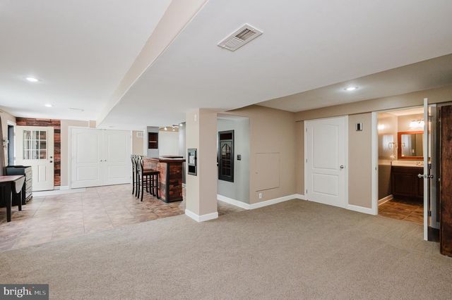 120 LAKESIDE DR, Lewisberry, PA 17339