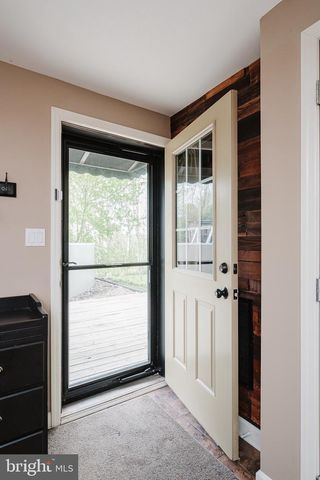 120 LAKESIDE DR, Lewisberry, PA 17339