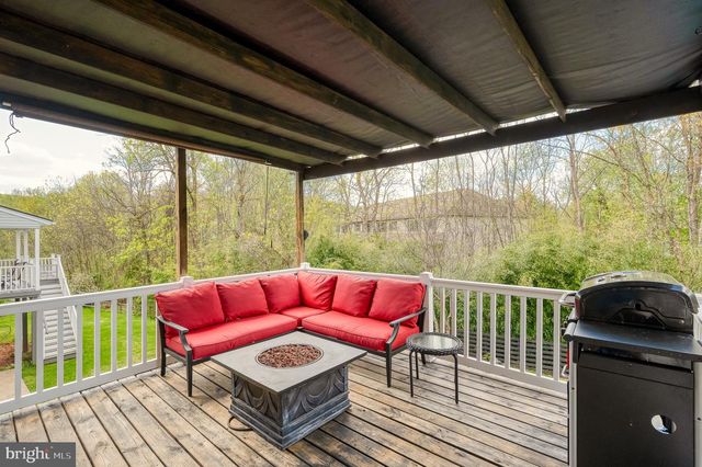 120 LAKESIDE DR, Lewisberry, PA 17339