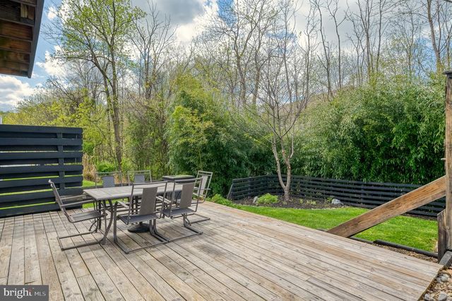 120 LAKESIDE DR, Lewisberry, PA 17339