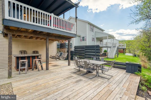 120 LAKESIDE DR, Lewisberry, PA 17339