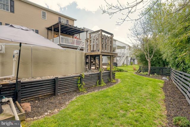 120 LAKESIDE DR, Lewisberry, PA 17339