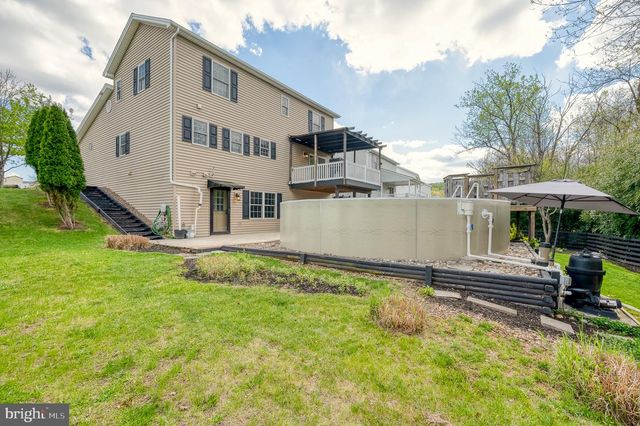 120 LAKESIDE DR, Lewisberry, PA 17339