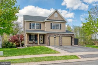 120 LAKESIDE DR, Lewisberry, PA 17339