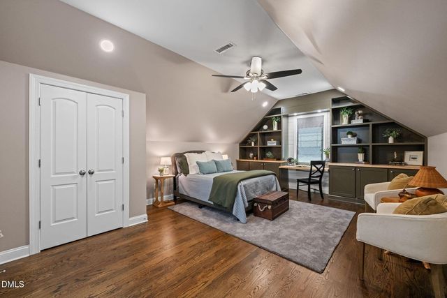 200 Meares Bluff Ln, Holly Springs, NC 27540