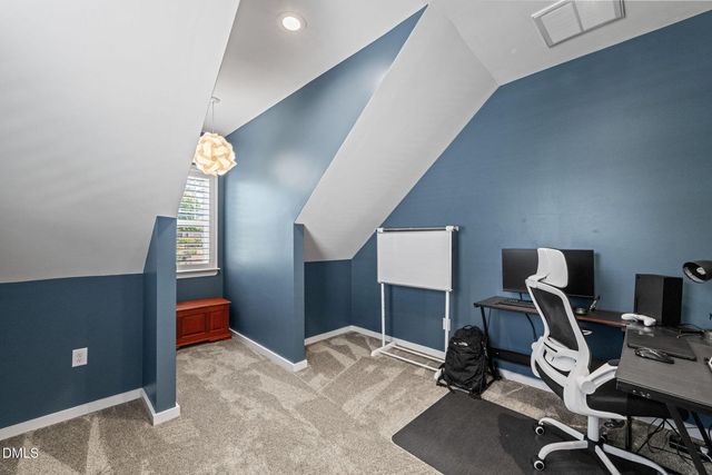 200 Meares Bluff Ln, Holly Springs, NC 27540