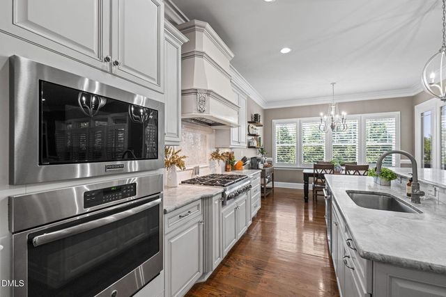200 Meares Bluff Ln, Holly Springs, NC 27540