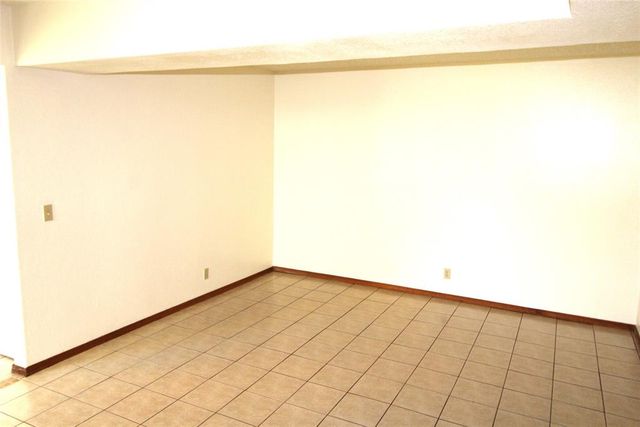229 Chalmette Drive, Norman, OK 73071