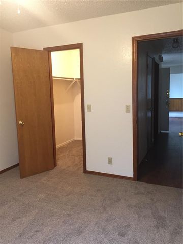 229 Chalmette Drive, Norman, OK 73071