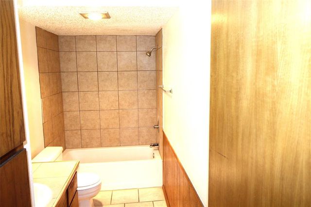 229 Chalmette Drive, Norman, OK 73071