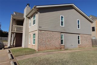 229 Chalmette Drive, Norman, OK 73071
