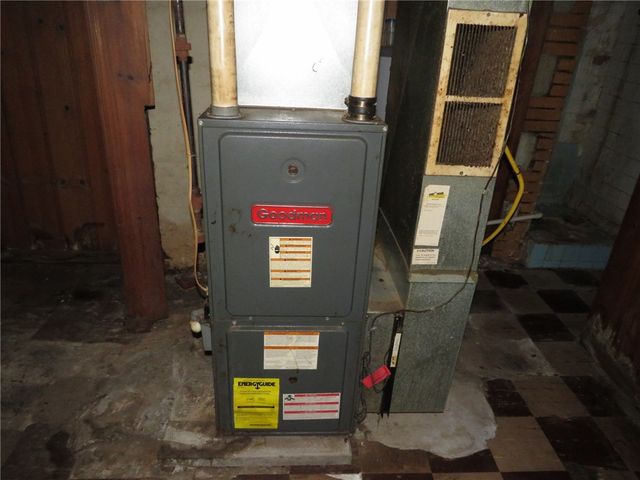 60 Wisetown Rd, Fallowfield Twp, PA 15022