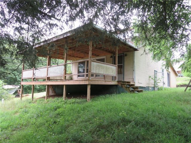 60 Wisetown Rd, Fallowfield Twp, PA 15022