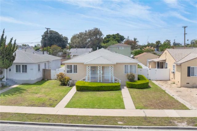 3581 Cherry, Long Beach, CA 90807