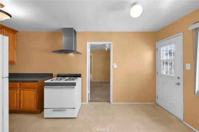 3581 Cherry, Long Beach, CA 90807