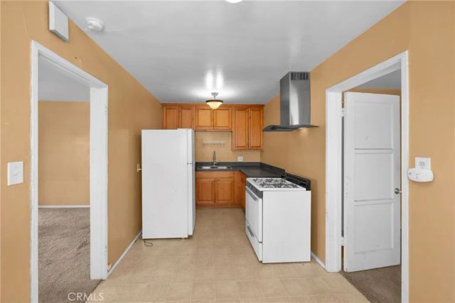 3581 Cherry, Long Beach, CA 90807