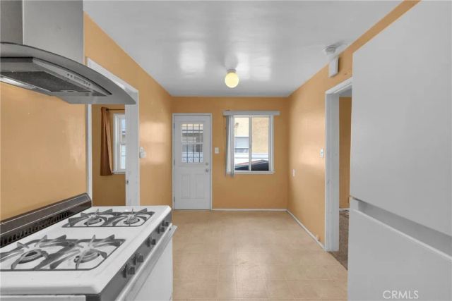 3581 Cherry, Long Beach, CA 90807