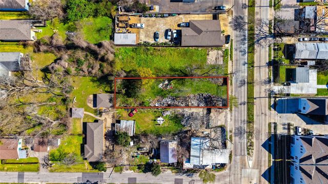 6124 W Montgomery Road, Houston, TX 77091