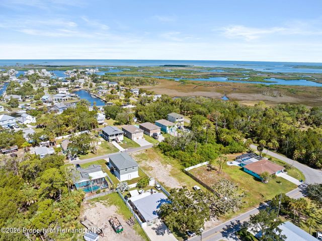 5041 Maplewood Drive, Hernando Beach, FL 34607