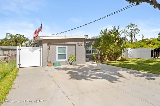 5041 Maplewood Drive, Hernando Beach, FL 34607