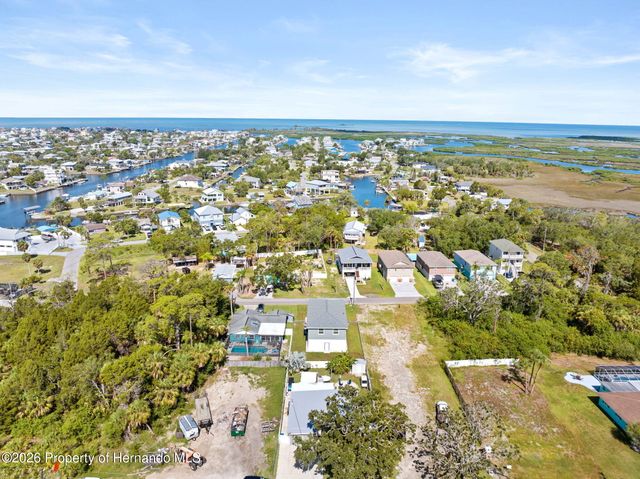 5041 Maplewood Drive, Hernando Beach, FL 34607
