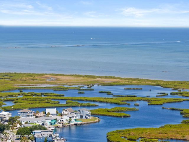 5041 Maplewood Drive, Hernando Beach, FL 34607